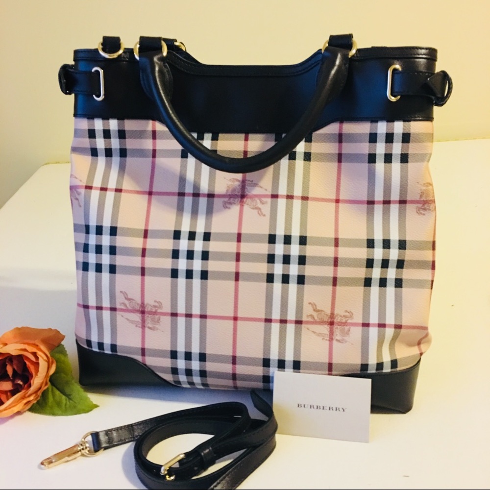 🚫SOLD🚫Burberry Haymarket Hapburn Tote Crossbody